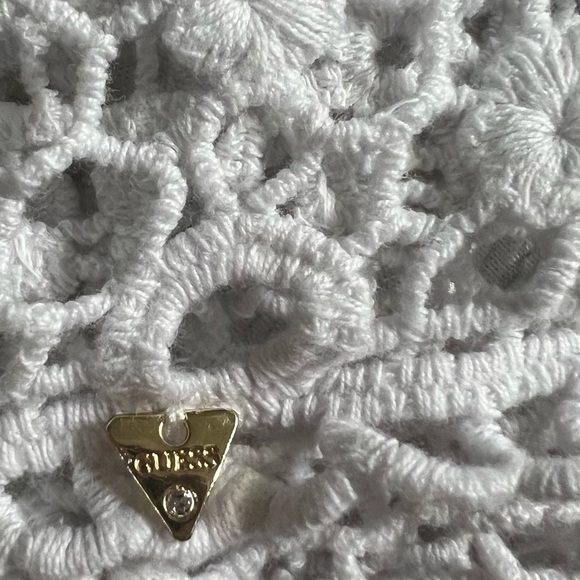 GUESS WHITE LONG SLEEVE LIGHTWEIGHT CARDIGAN WITH OPEN LACE/MESH BACK SIZE XS - Picture 7 of 9